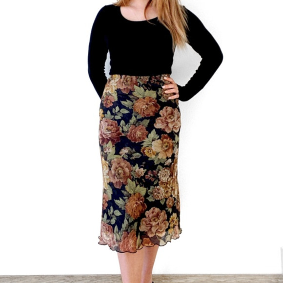 Black Floral Skirts